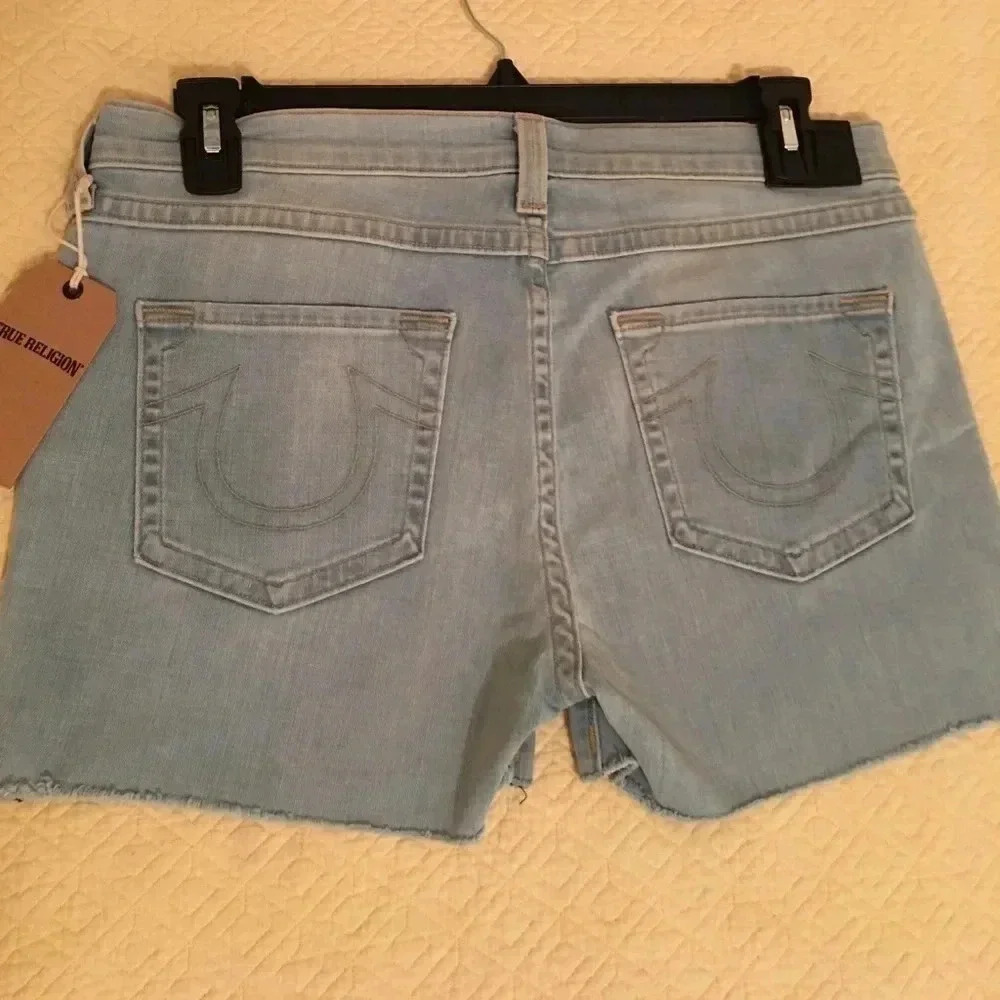 New True Religion, women's, size 31 - Picture 2 of 4